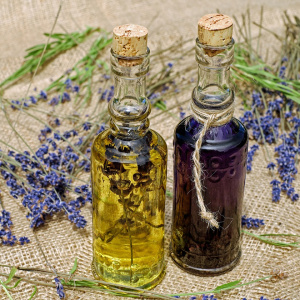 bath-oil-2510783_1280